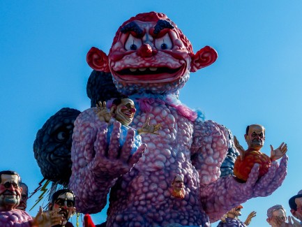 Giant Carnevale Virareggio floats 