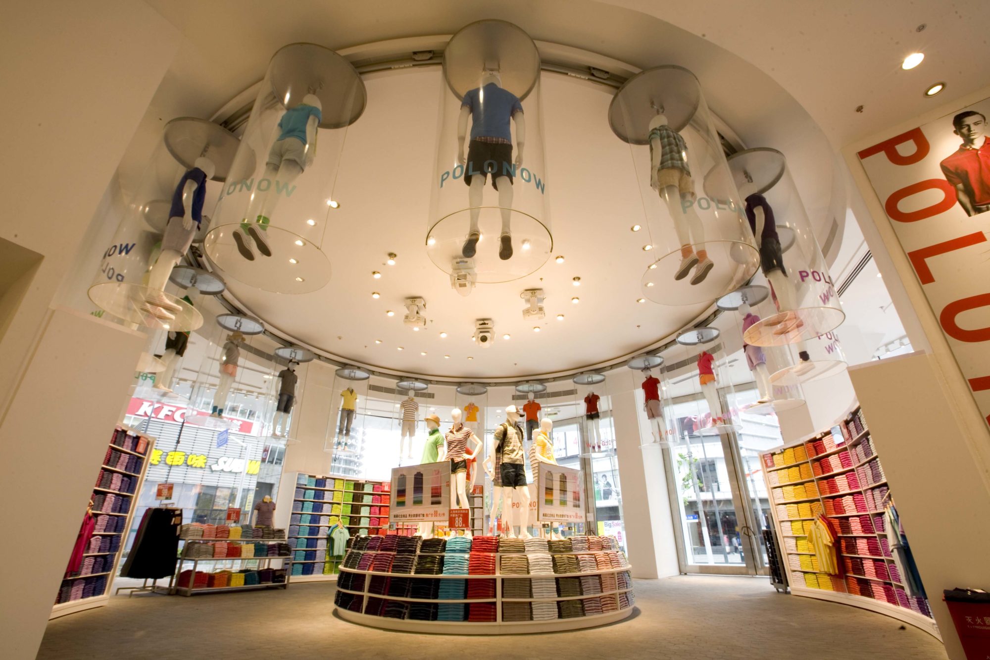 Milan site for Uniqlo Europes entry into Italy  Inside Retail
