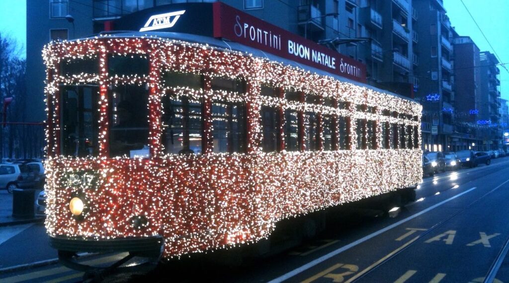 italian christmas tram milan